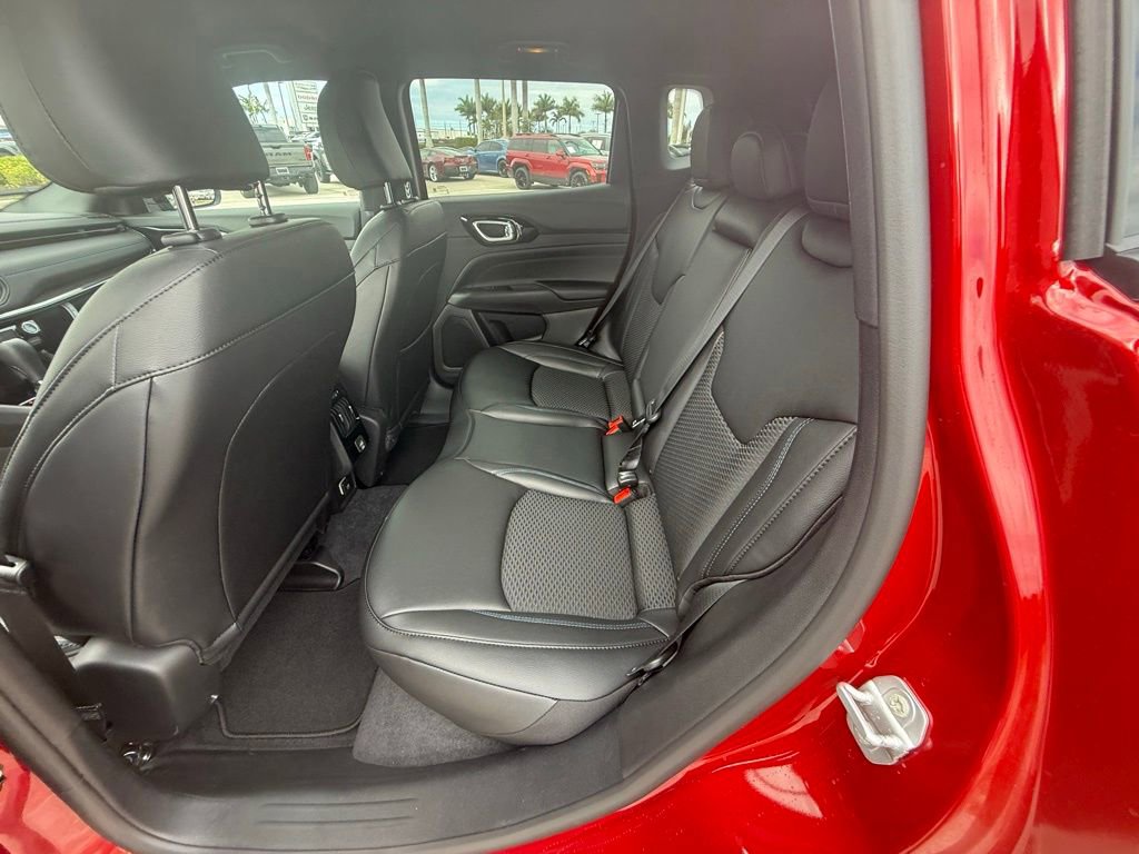 New 2026 Jeep Compass Altitude image 25