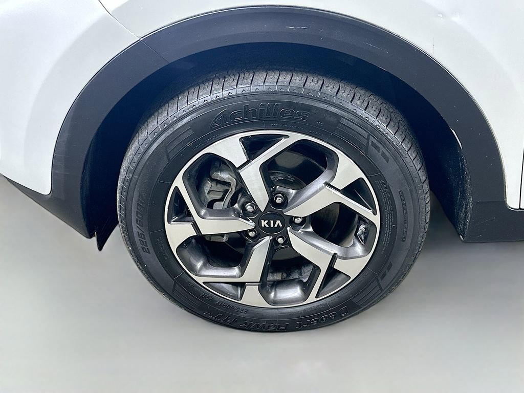 Used 2021 Kia Sportage LX AWD/4WD image 8