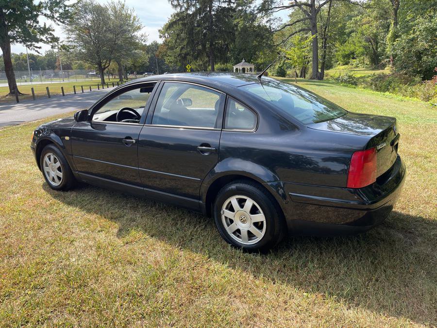 Used 1999 Volkswagen Passat GLS image 10