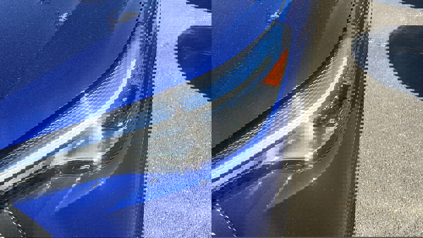 Used 2023 Toyota Corolla Cross XLE w/ Convenience Package image 4