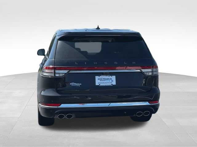 Used 2024 Lincoln Aviator Black Label AWD/4WD image 7