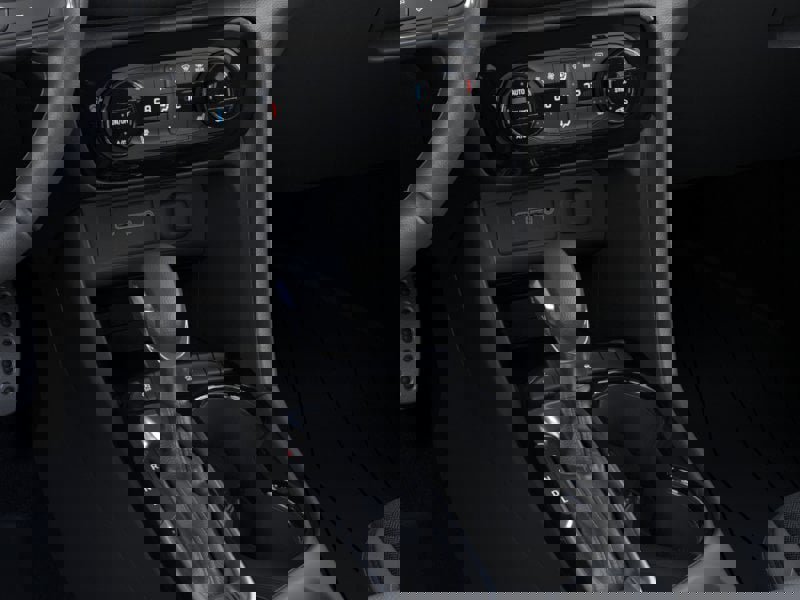 Used 2023 Buick Encore GX Select w/ Sport Touring Package image 23