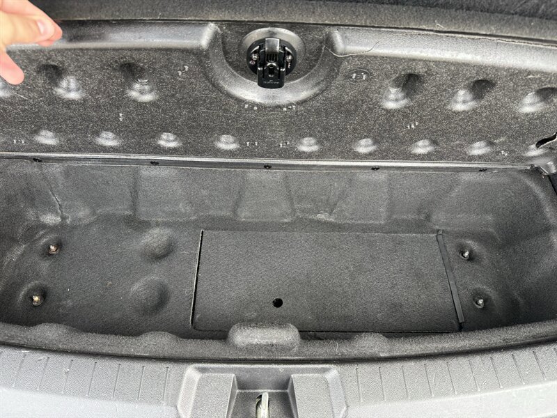 Used 2017 Dodge Journey Crossroad FWD image 19