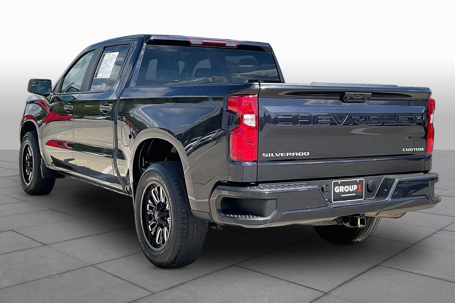 Used 2022 Chevrolet Silverado 1500 Custom RWD image 12