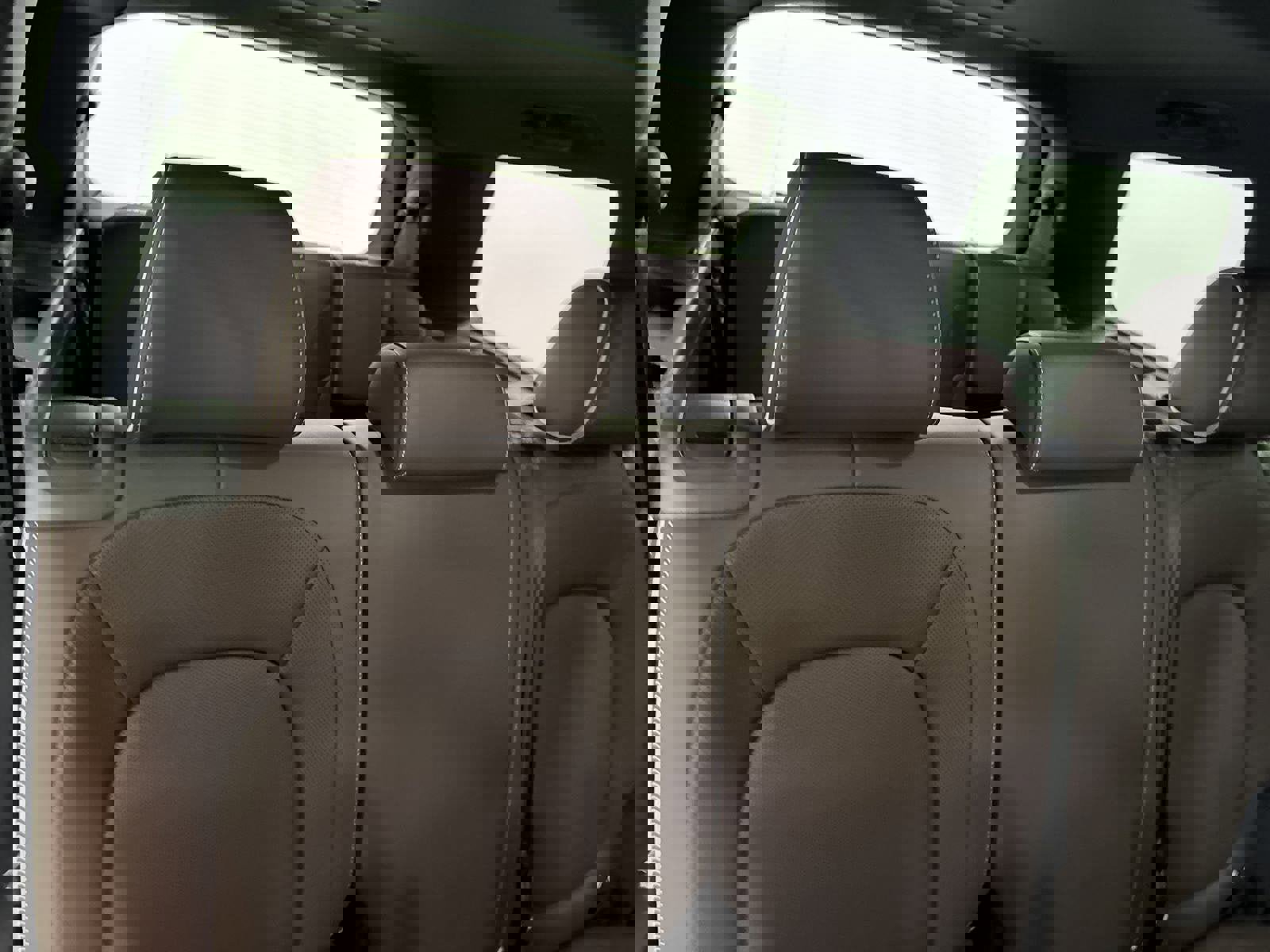 New 2025 Volkswagen ID. Buzz Pro S image 38