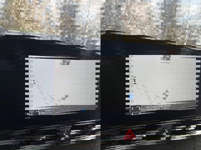 Used 2024 Hyundai Elantra SEL image 12