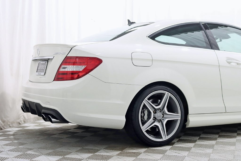 Used 2012 Mercedes-Benz C 63 AMG Coupe image 9