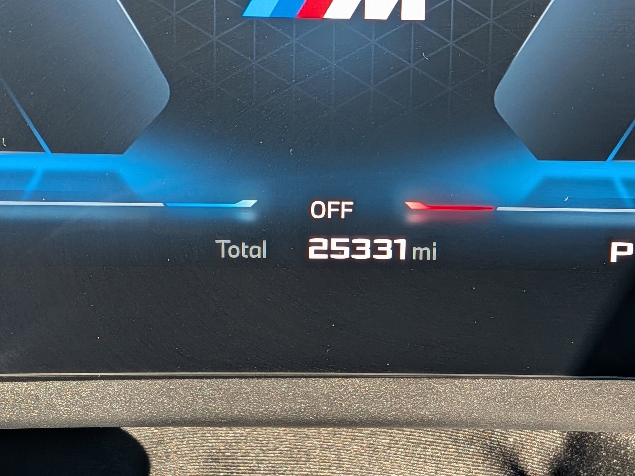 Used 2024 BMW X1 M35i w/ M Sport Professional Package image 25