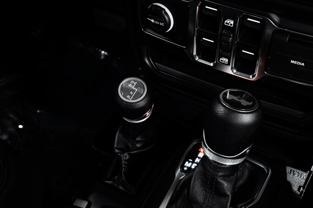 Used 2022 Jeep Wrangler Unlimited Sport AWD/4WD image 26
