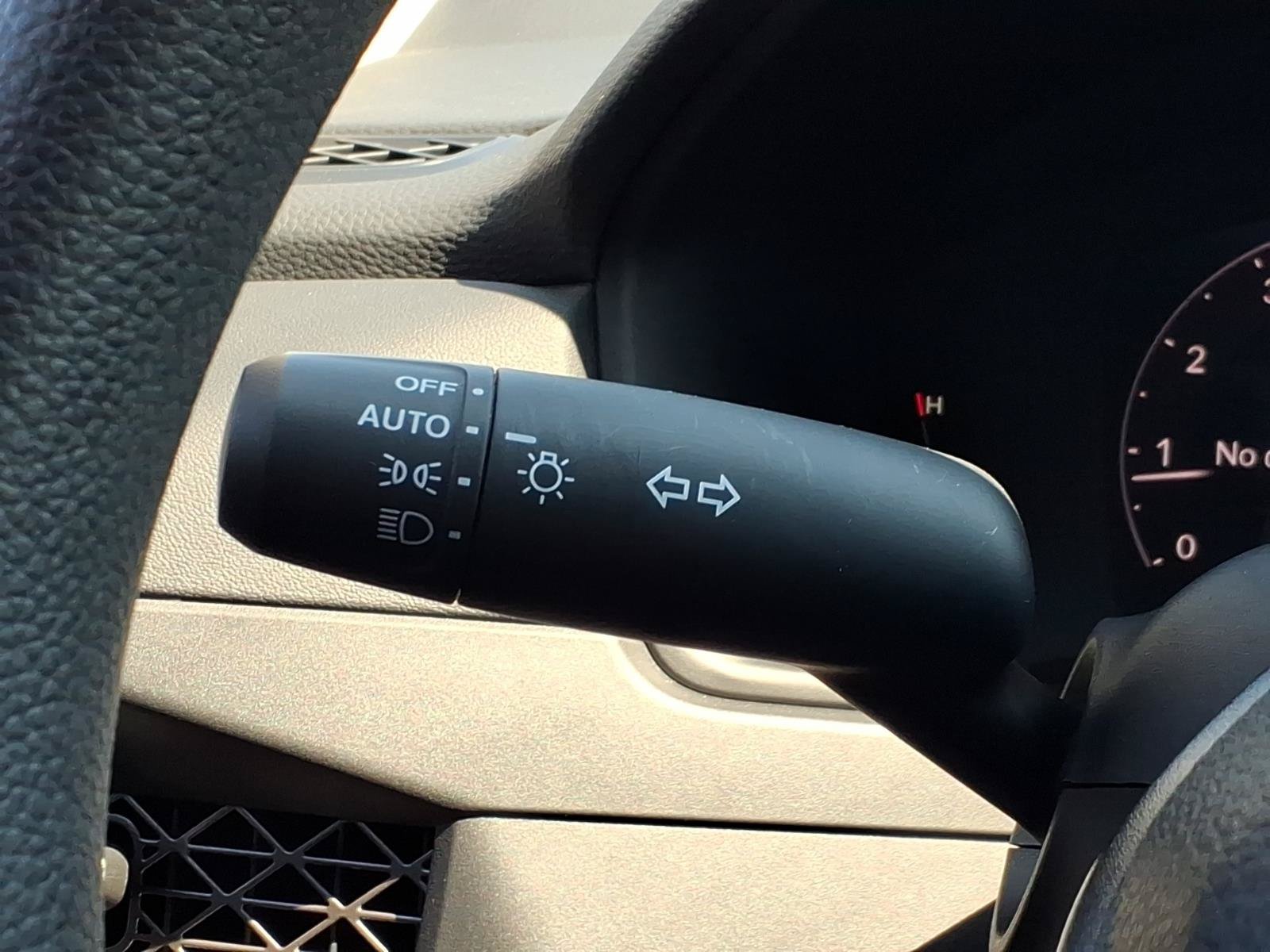 Certified 2025 Honda Accord SE image 29