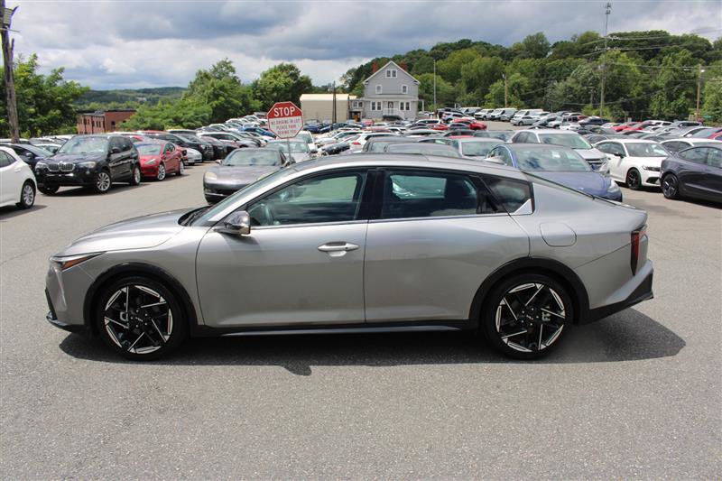 Used 2025 Kia K4 GT-Line w/ GT-Line Sunroof Package FWD image 5