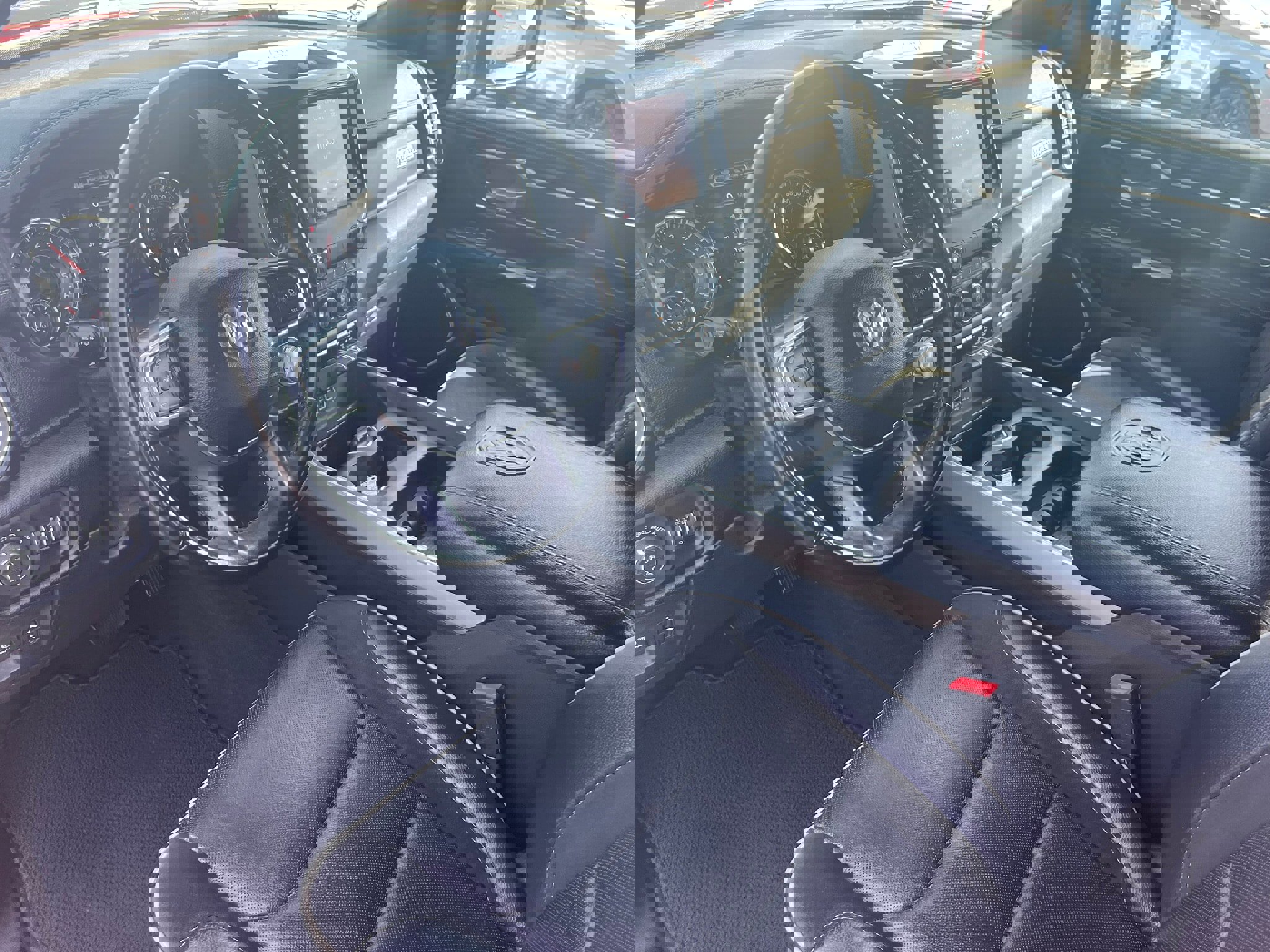 Used 2021 RAM 1500 Laramie w/ Sport Appearance Package image 16