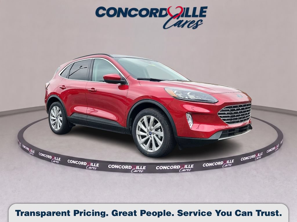 Used 2022 Ford Escape Titanium w/ Titanium Elite Package AWD/4WD image 1