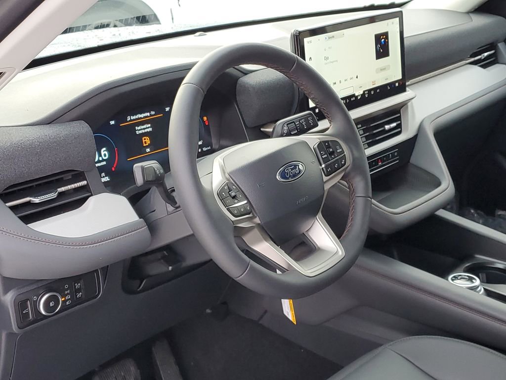 New 2026 Ford Explorer Active w/ Active Comfort Package image 9