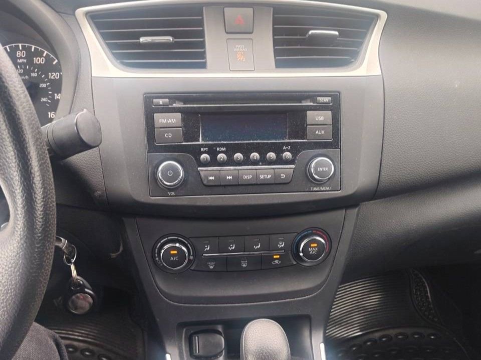 Used 2016 Nissan Sentra S FWD image 6