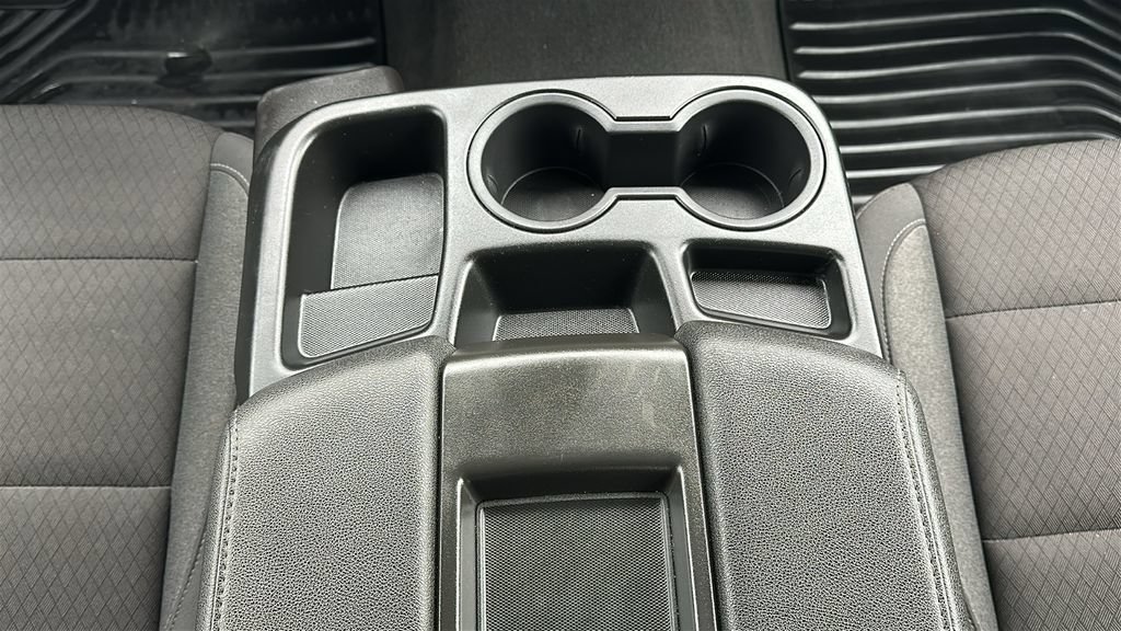 Used 2025 Chevrolet Silverado 1500 LT RWD image 26