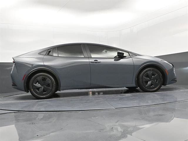 New 2026 Toyota Prius LE FWD image 33