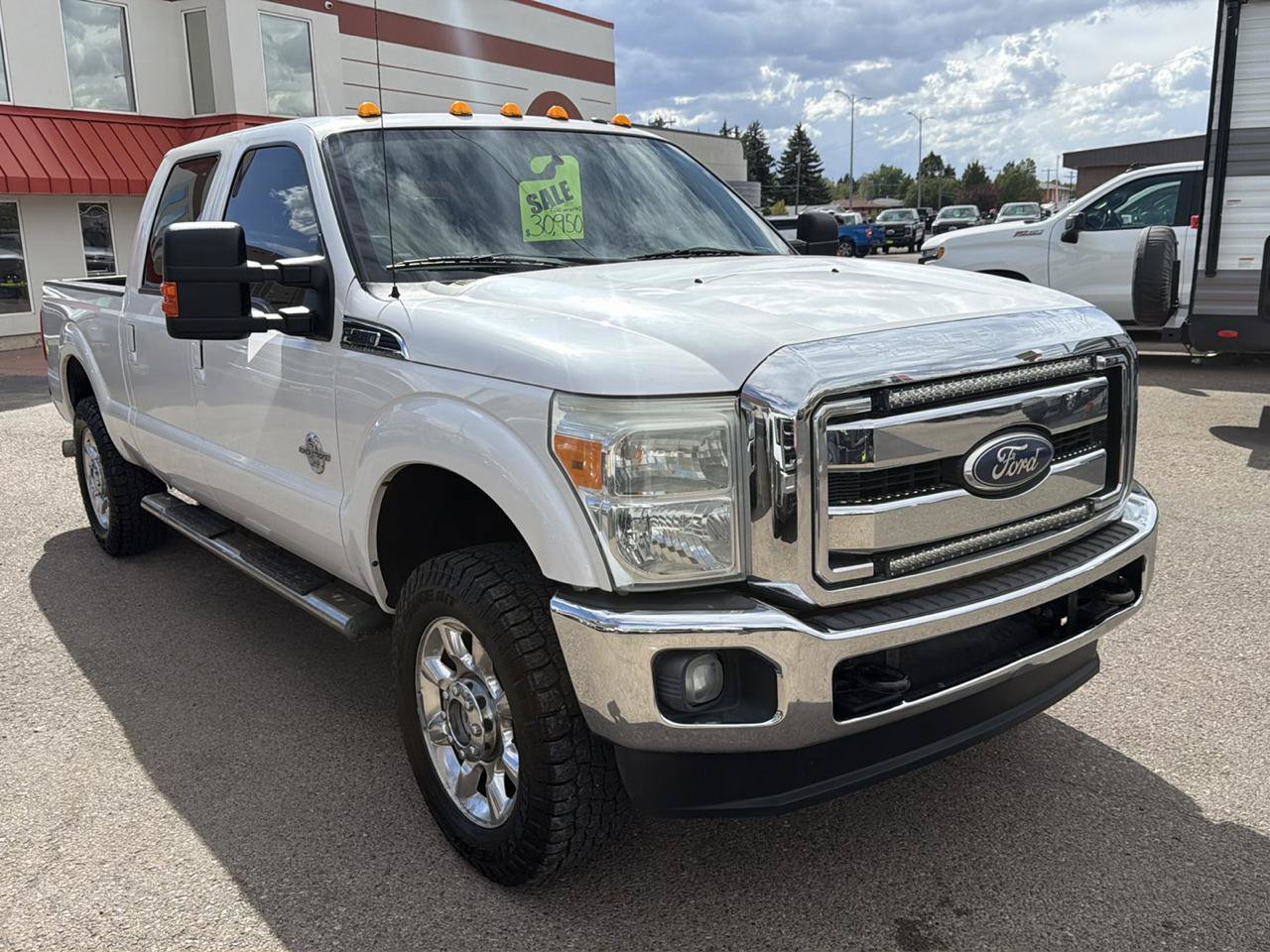 Used 2011 Ford F250 Lariat w/ Lariat Ultimate Pkg AWD/4WD image 2