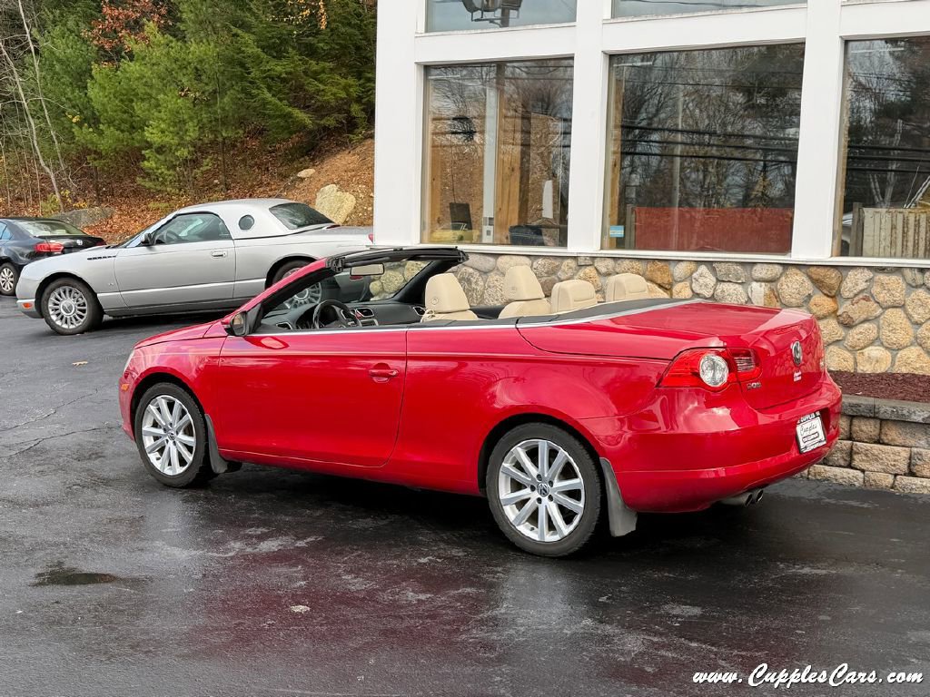 Used 2010 Volkswagen Eos Komfort image 2