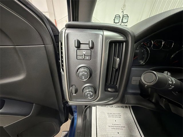 Used 2017 Chevrolet Silverado 1500 LT w/ All Star Edition image 46