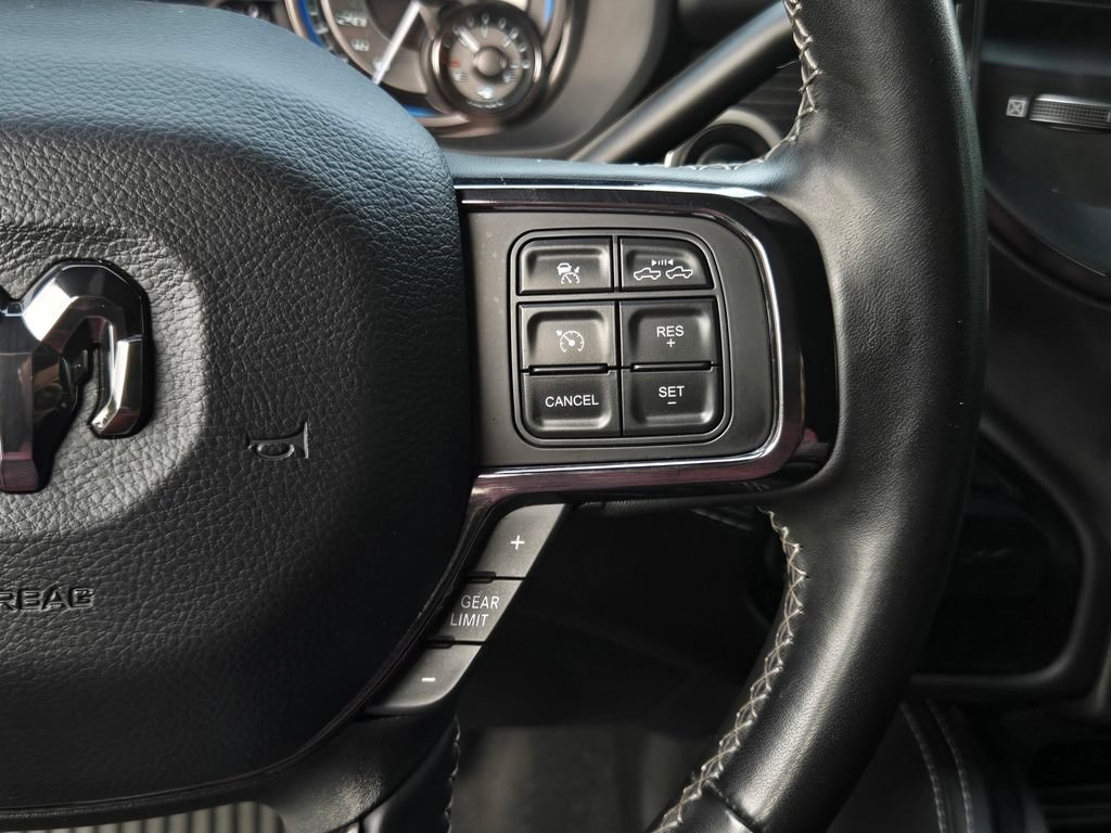 Used 2022 RAM 2500 Limited AWD/4WD image 27