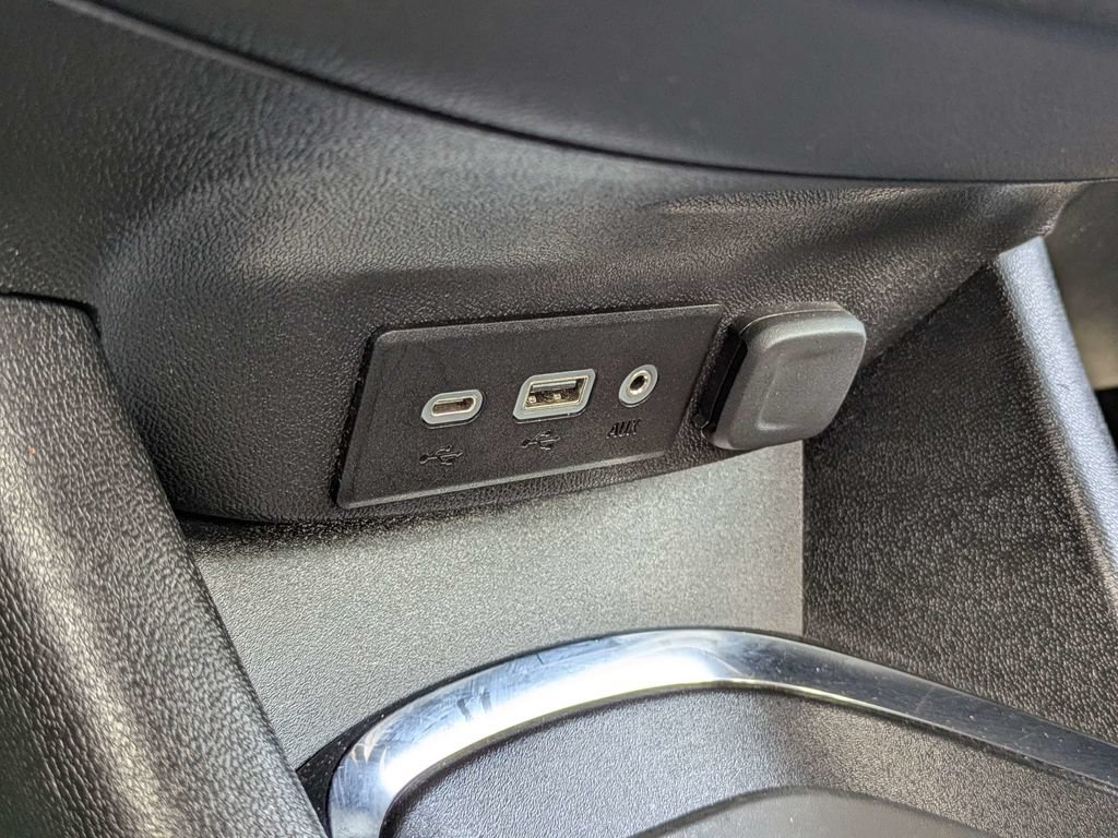Used 2024 Chevrolet Malibu LT FWD image 21