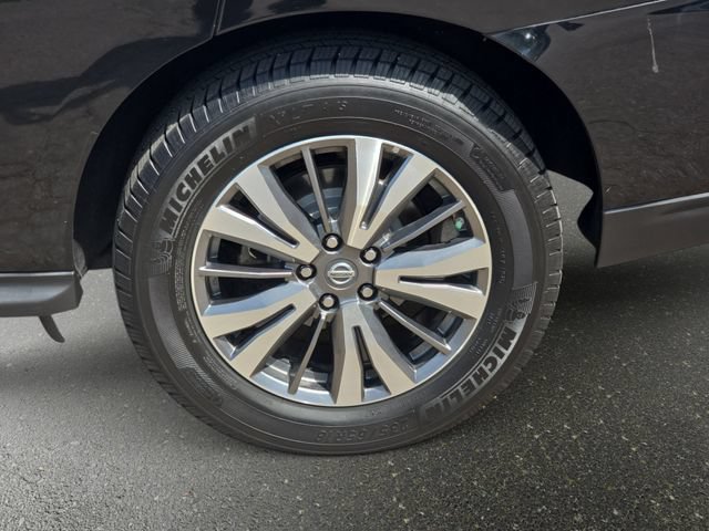 Used 2018 Nissan Pathfinder SV AWD/4WD image 33