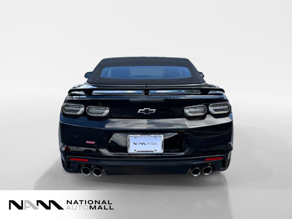Used 2020 Chevrolet Camaro SS RWD image 4