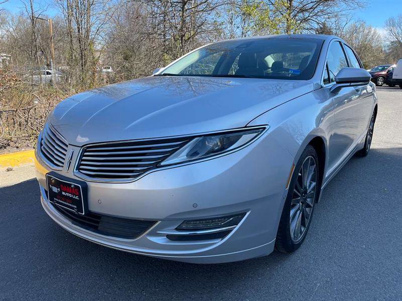 Used 2013 Lincoln MKZ image 31