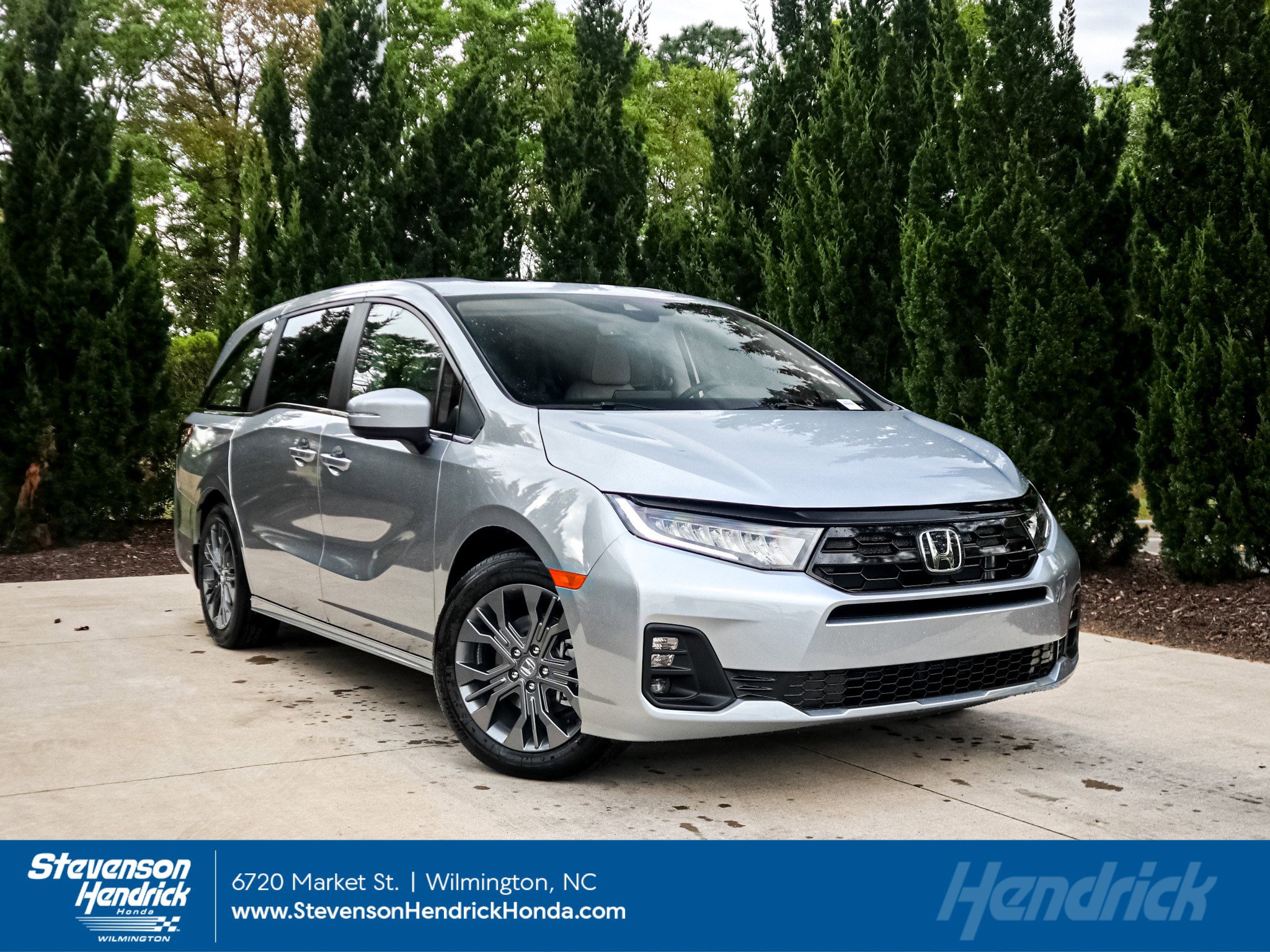 New 2026 Honda Odyssey Touring image 1