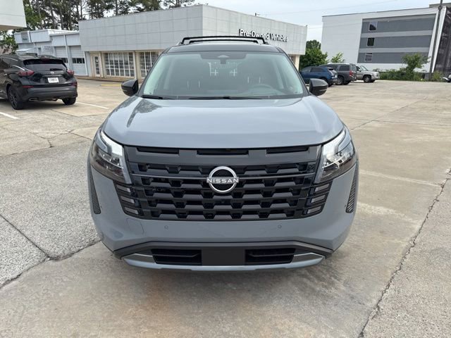 New 2026 Nissan Pathfinder Platinum AWD/4WD image 3