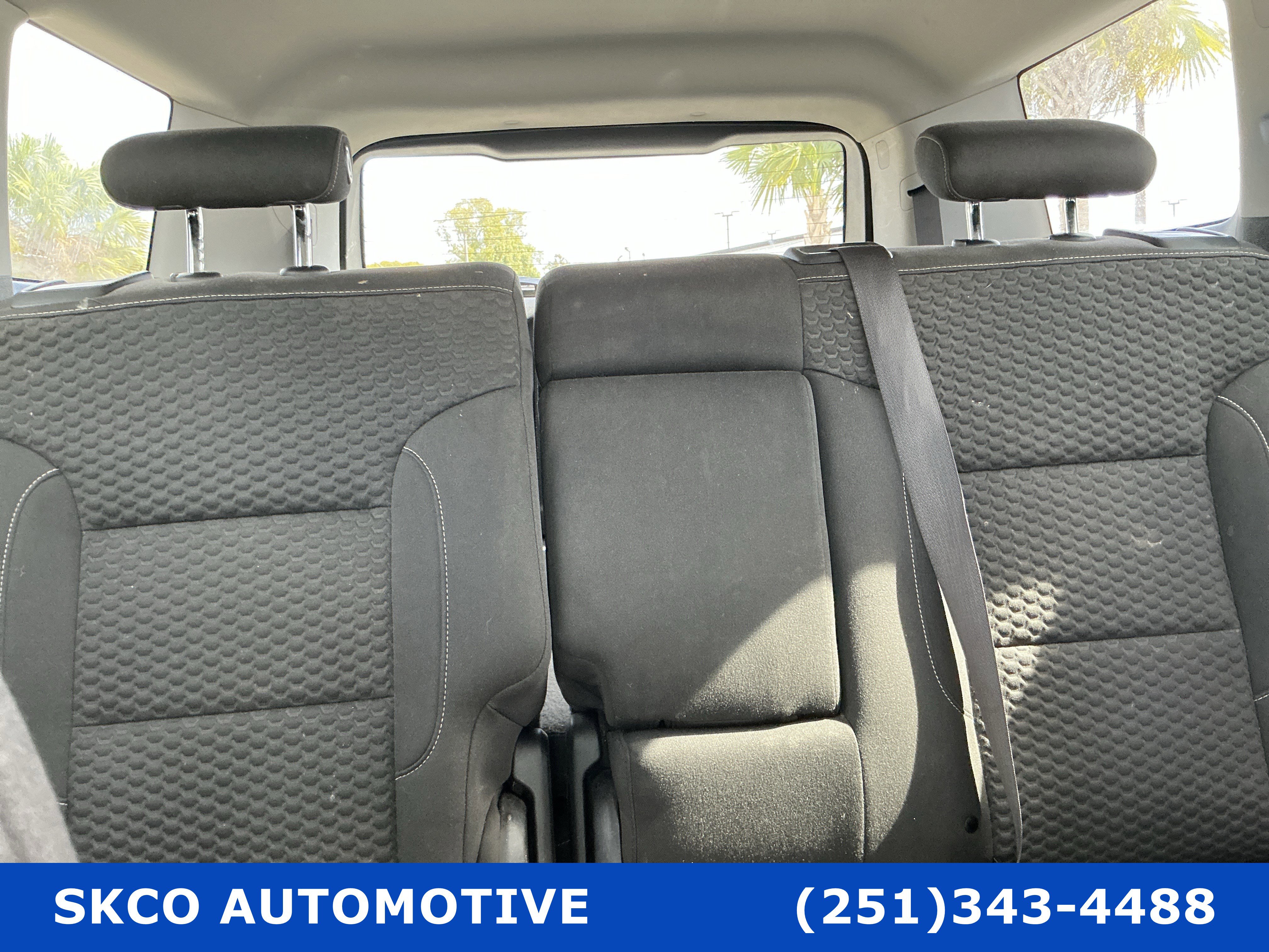 Used 2019 GMC Acadia SLE image 26