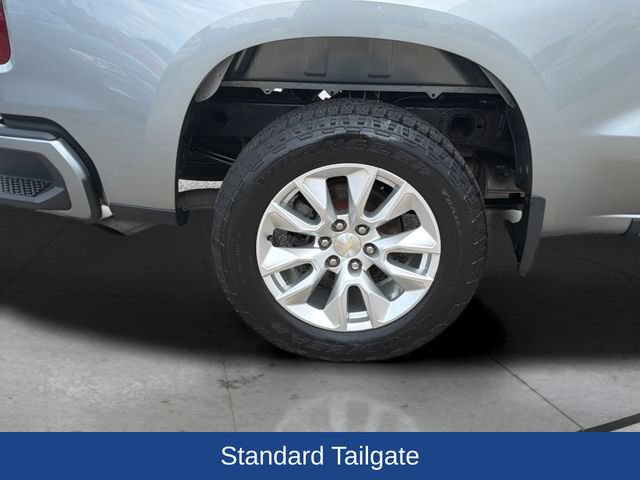 Used 2023 Chevrolet Silverado 1500 Custom AWD/4WD image 32