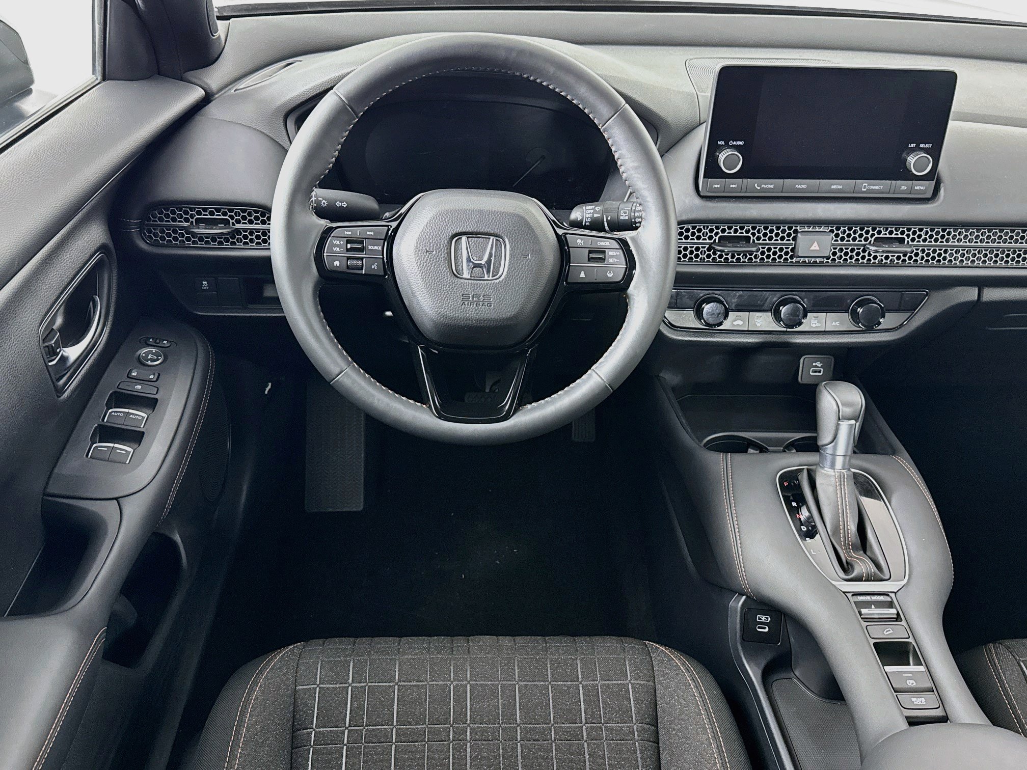 Certified 2024 Honda HR-V Sport image 21