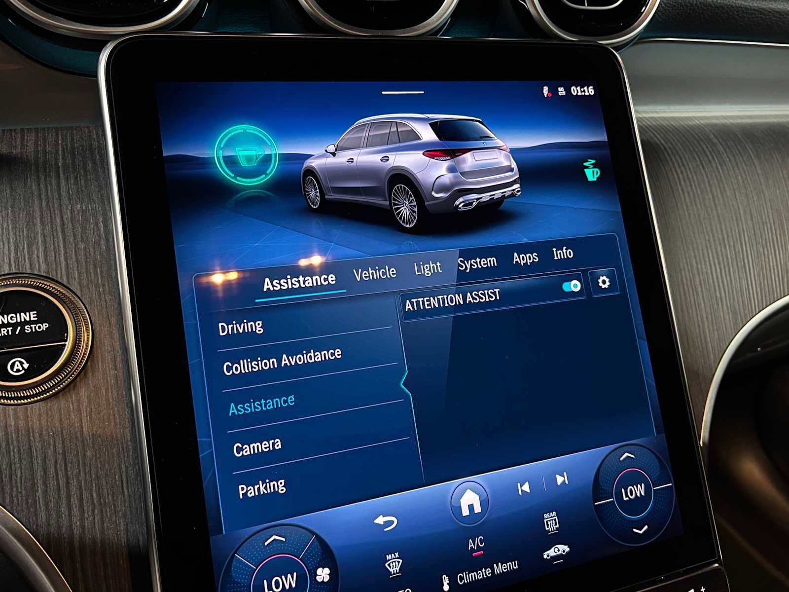 Certified 2025 Mercedes-Benz GLC 300 4MATIC image 34