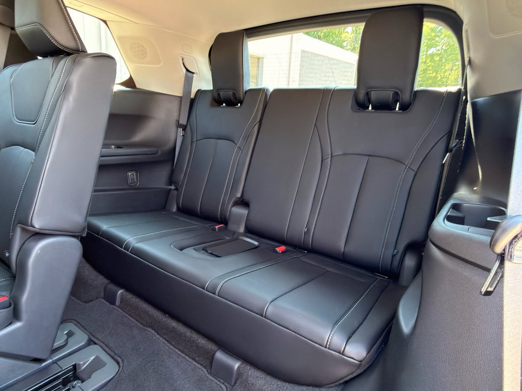 Used 2024 INFINITI QX60 Luxe image 22