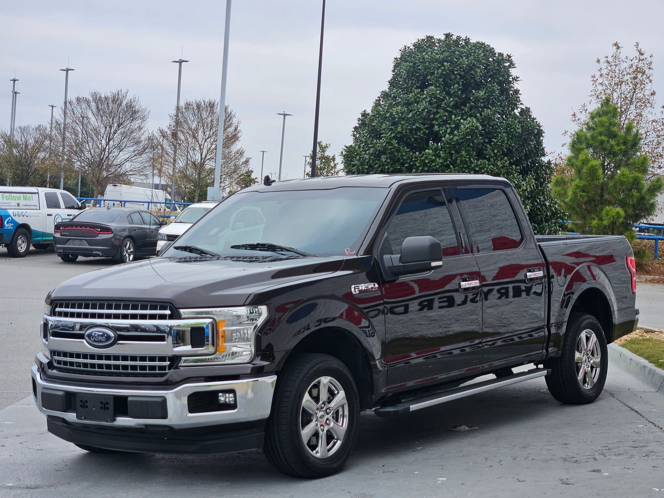 Used 2018 Ford F150 XLT w/ Equipment Group 302A Luxury image 3