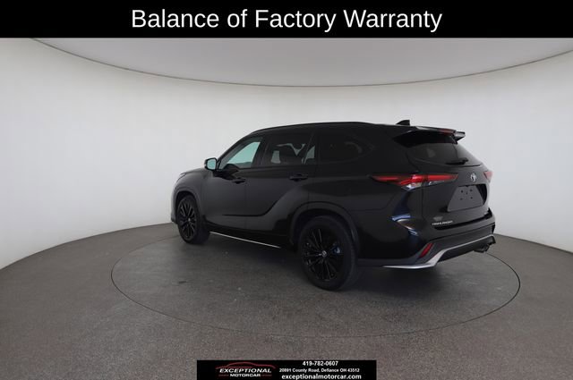 Used 2025 Toyota Highlander XSE AWD/4WD image 11