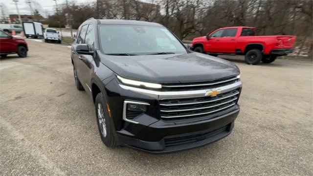 New 2026 Chevrolet Traverse LT w/ Driver Confidence Package image 4