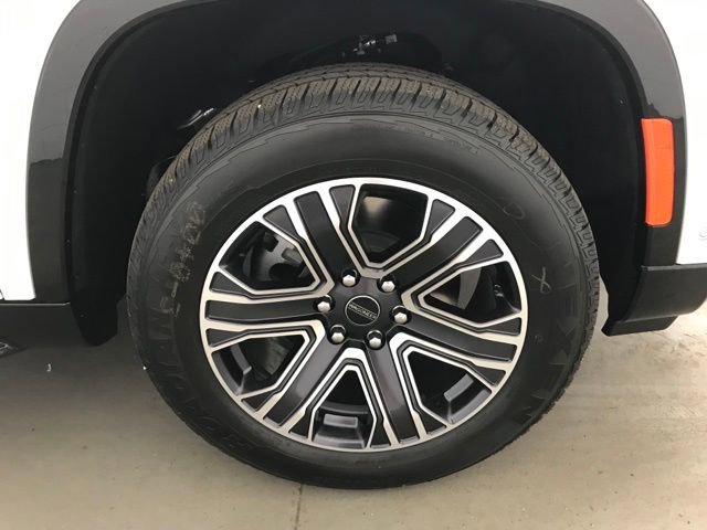 New 2025 Jeep Wagoneer 4WD w/ Convenience Group I image 50