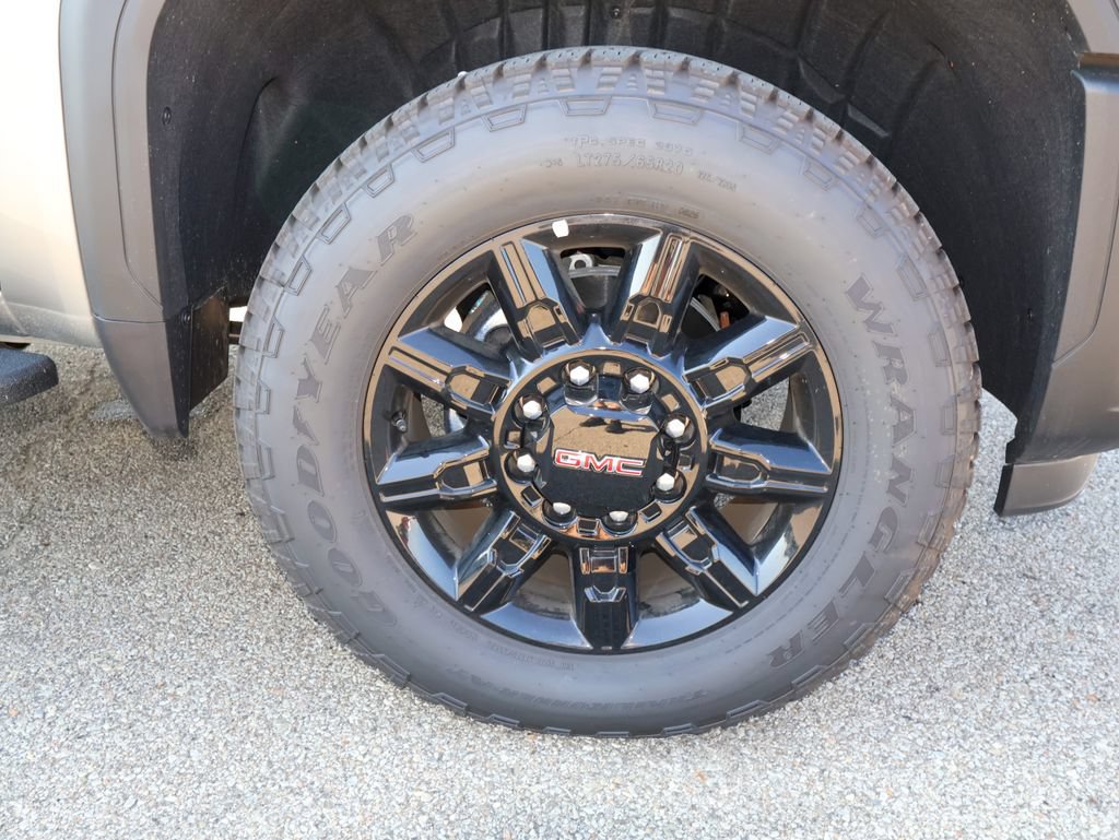 New 2026 GMC Sierra 2500 AT4 w/ AT4 Premium Plus Package AWD/4WD image 36