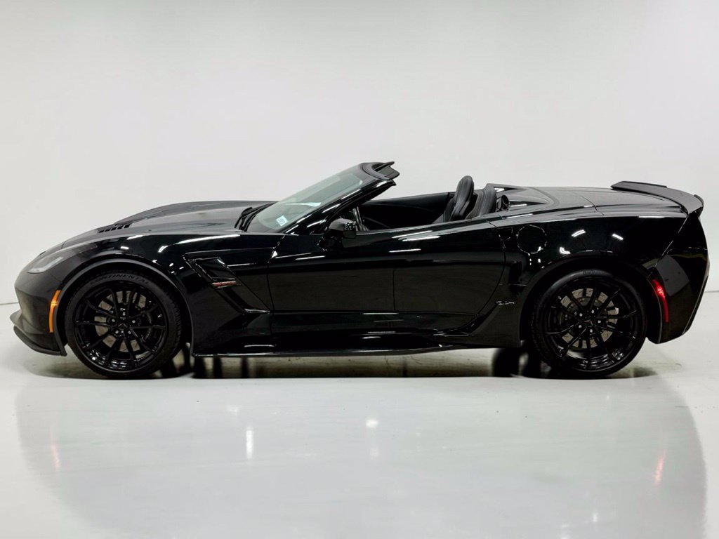 Used 2017 Chevrolet Corvette Grand Sport RWD image 17