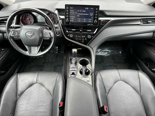 Used 2022 Toyota Camry XSE w/ Carpet Mat Package (TMS) FWD image 16