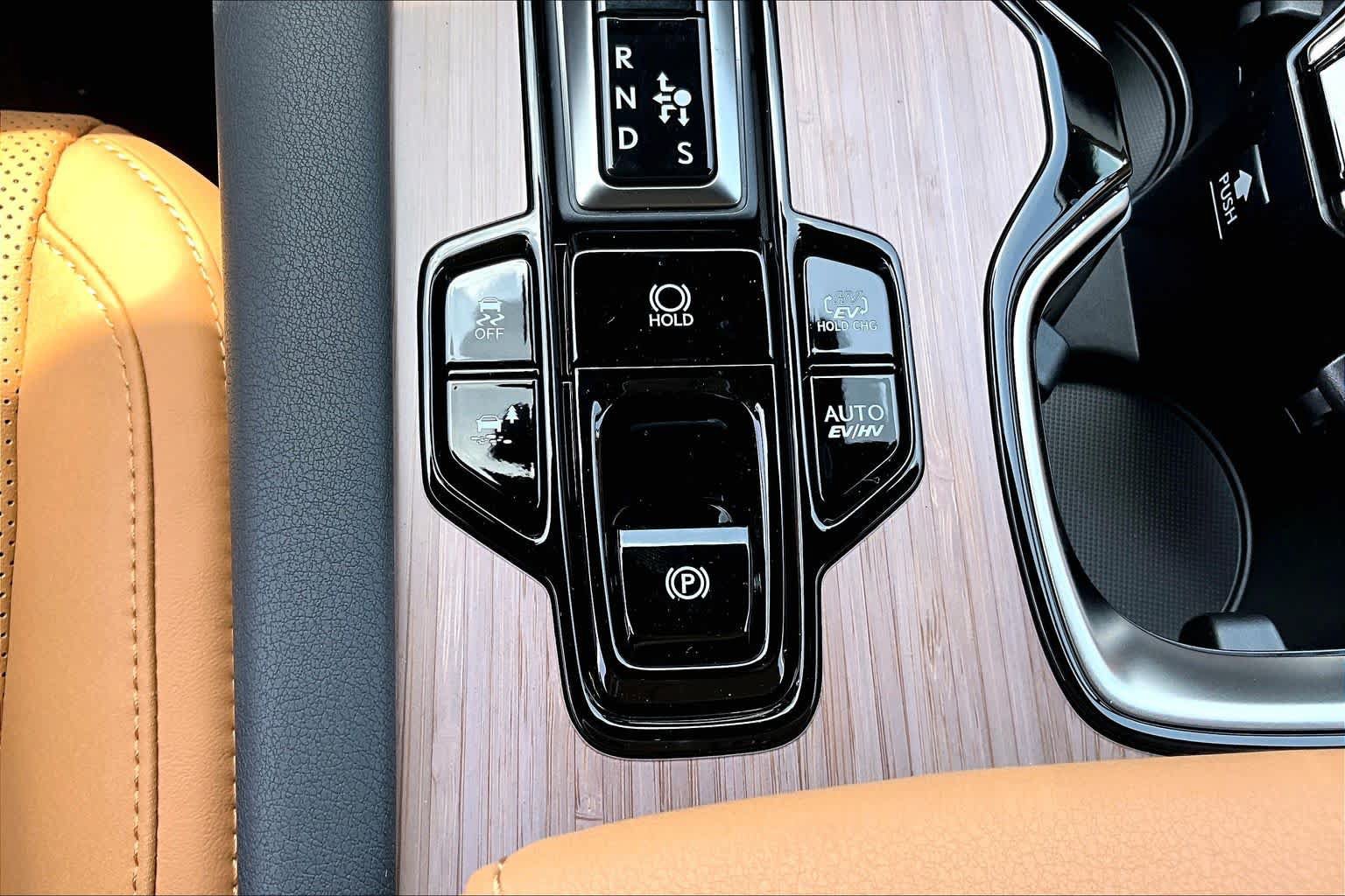 New 2026 Lexus RX 450h AWD image 13
