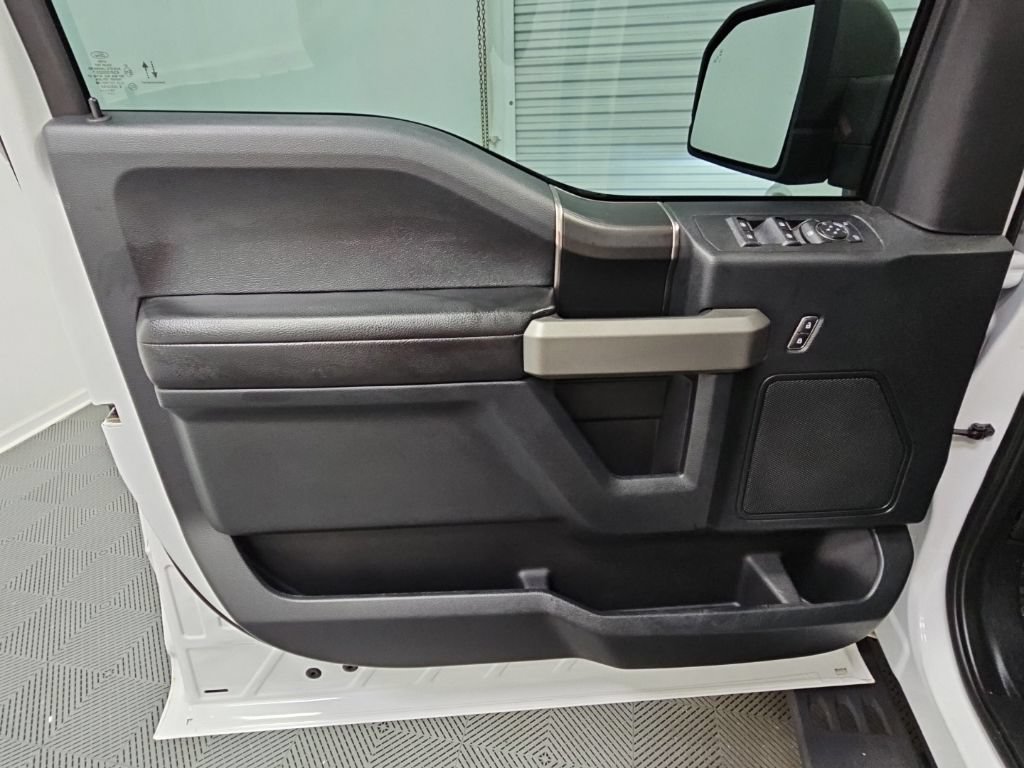 Used 2019 Ford F150 Raptor w/ Equipment Group 801A Mid AWD/4WD image 31