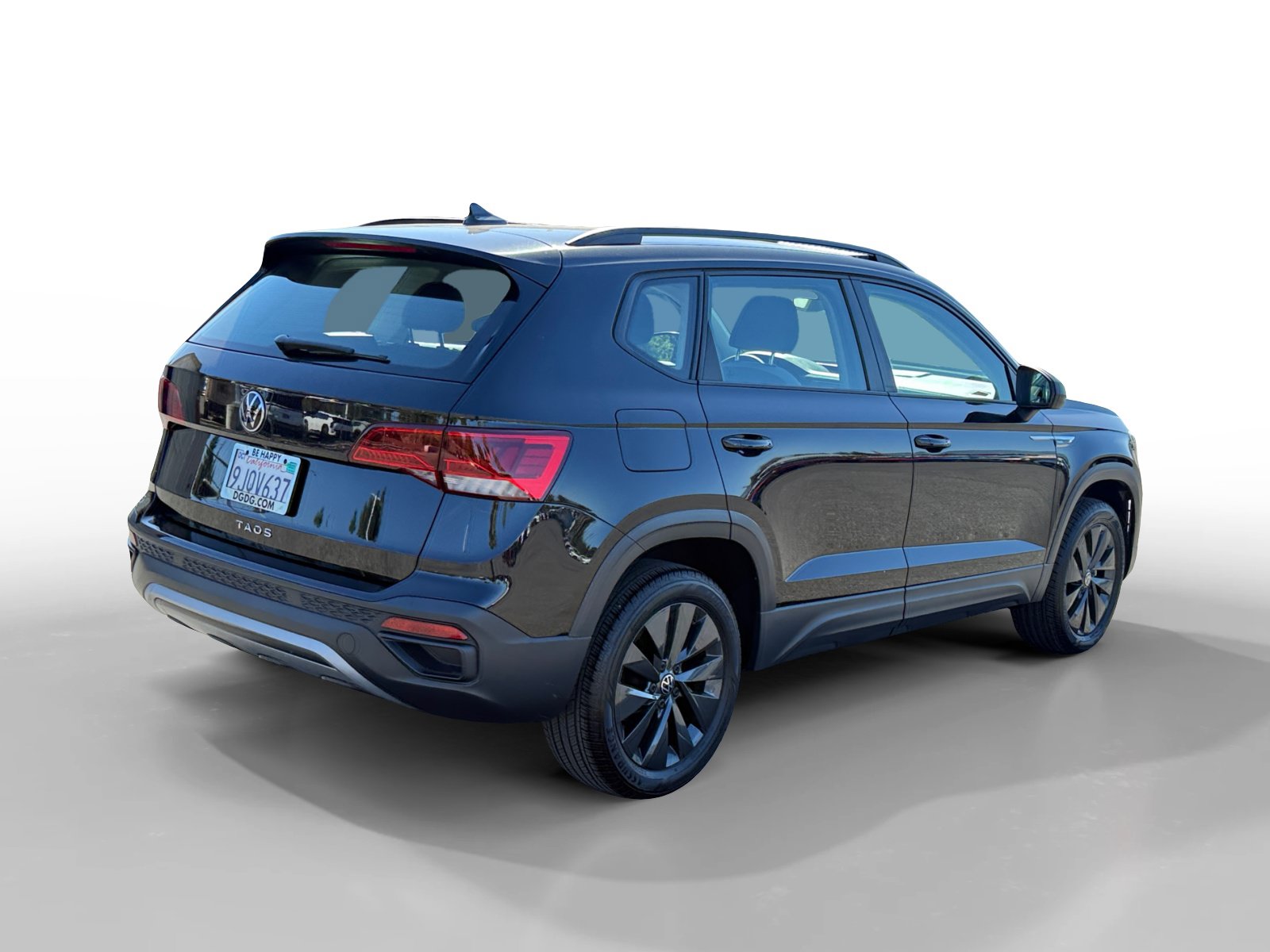 Certified 2023 Volkswagen Taos S FWD image 5