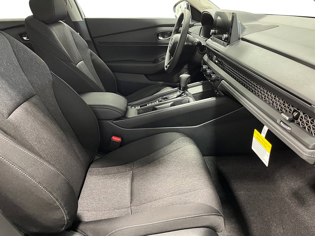 New 2025 Honda Accord SE image 26