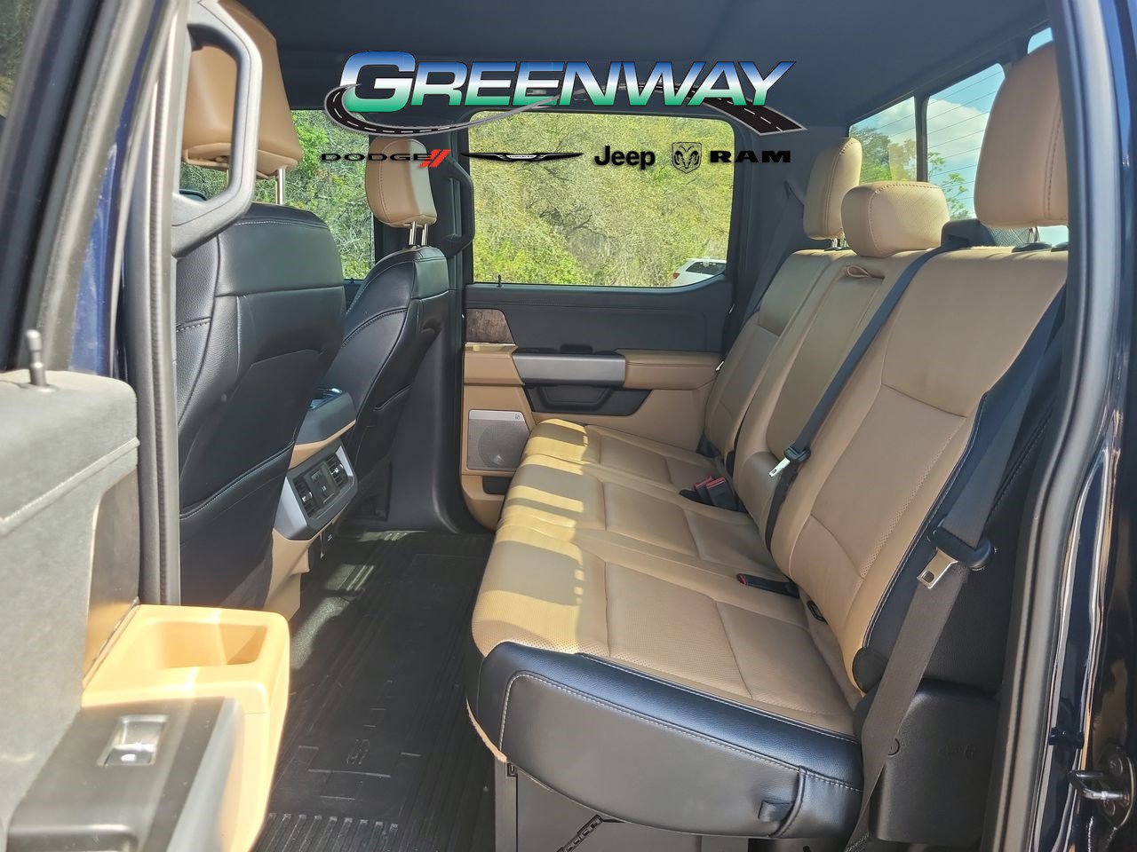 Used 2023 Ford F250 Lariat w/ Sport Appearance Package AWD/4WD image 15