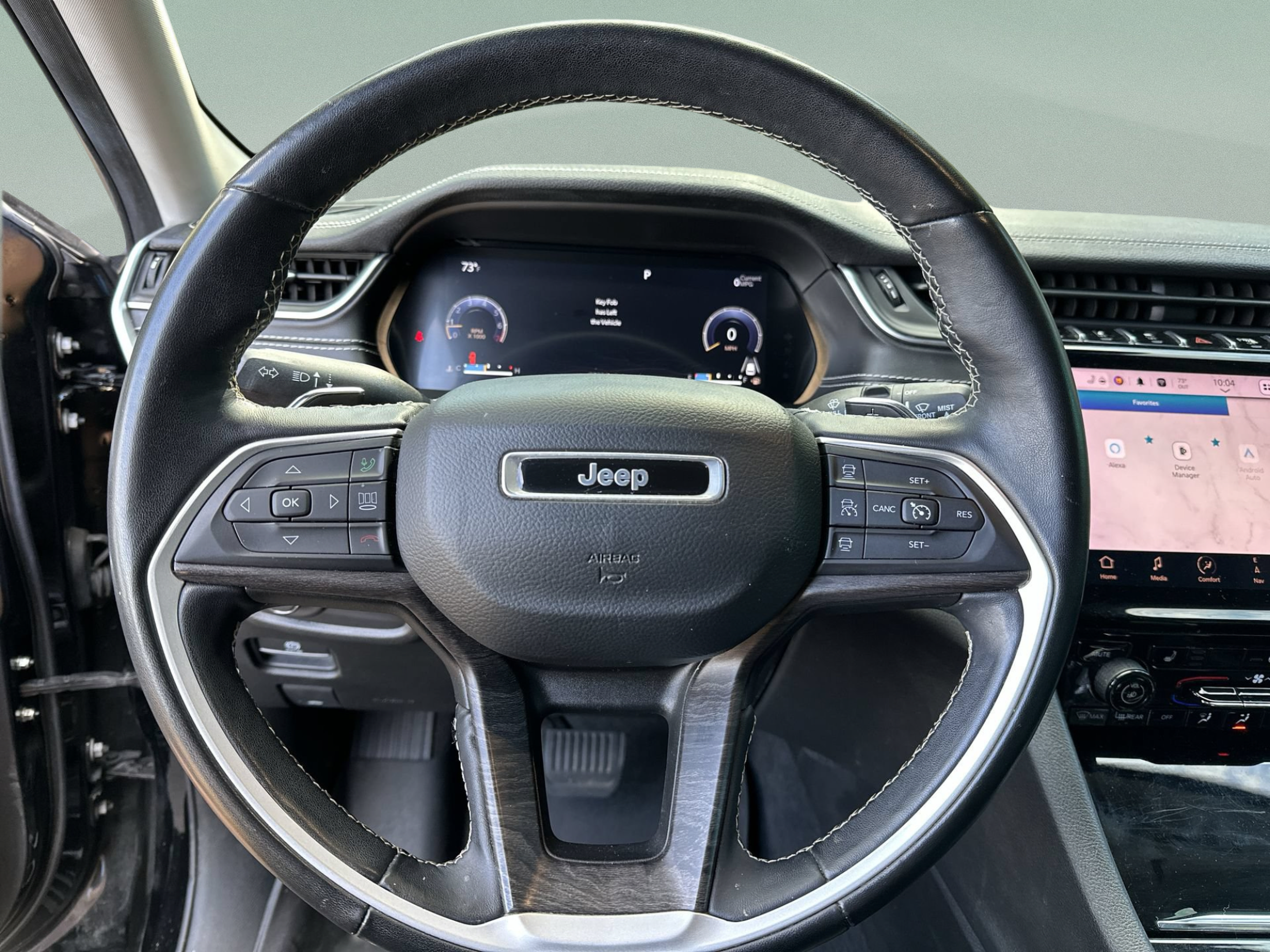 Used 2022 Jeep Grand Cherokee L Limited RWD image 11