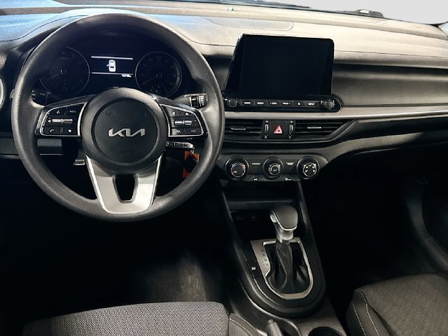 Certified 2023 Kia Forte LXS w/ LXS Technology Package FWD image 19